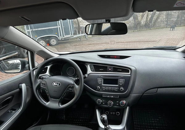 Kia Ceed cena 36600 przebieg: 171000, rok produkcji 2017 z Toruń małe 232